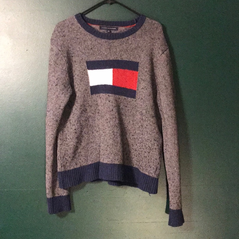 Grey crew neck sweater